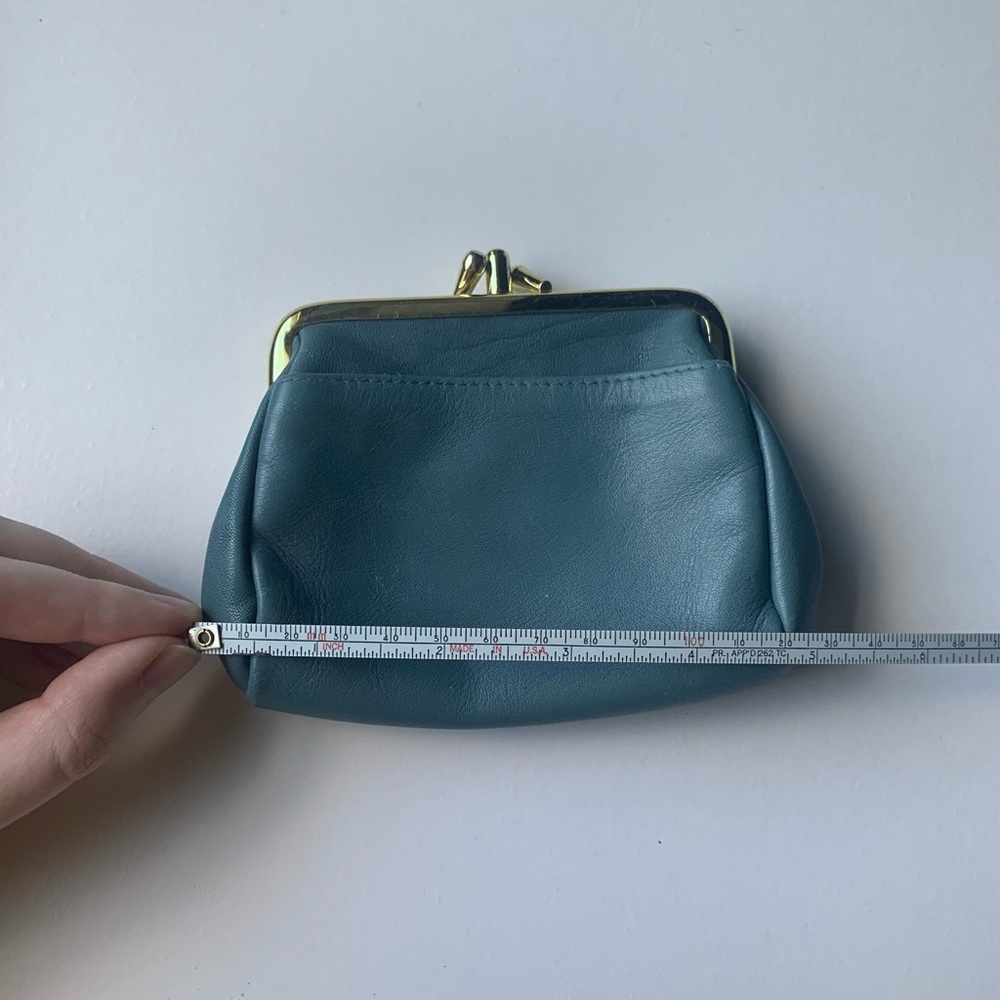 Buxom Velvet Touch Wallet - Picture 5 of 6